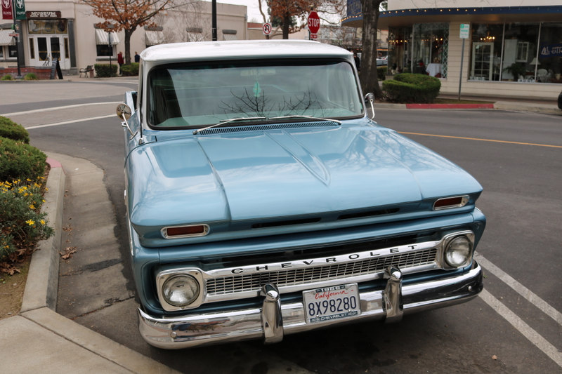 Illustration for article titled Clovis Cars & Coffee Photodump